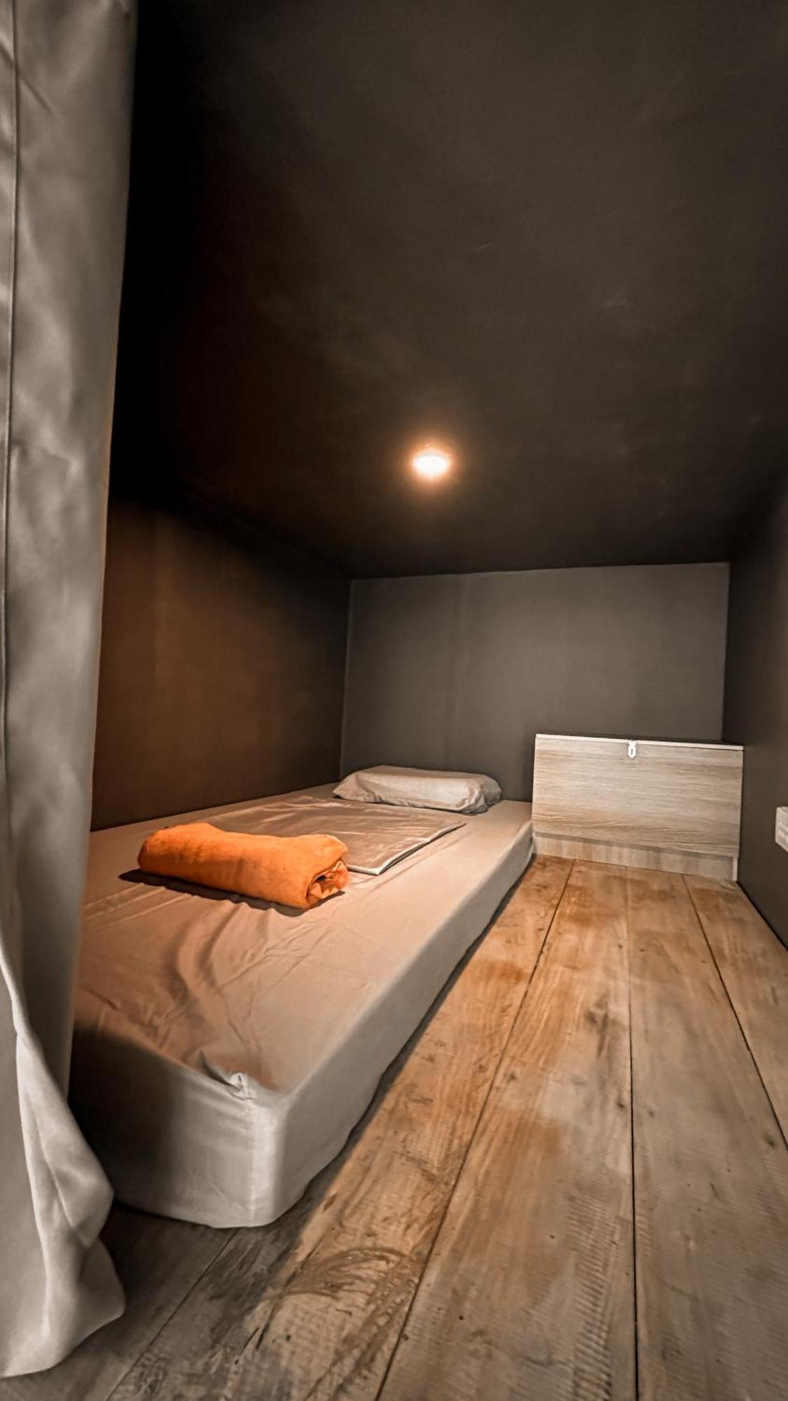 Resting Rabbit Hostel Сикихор Экстерьер фото